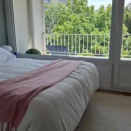 Appartement Appt 85m2 2 Terrasse Pkg Tram Buisson