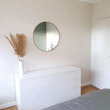 Appt 85m2 2 Terrasse Pkg Tram Buisson Appartement